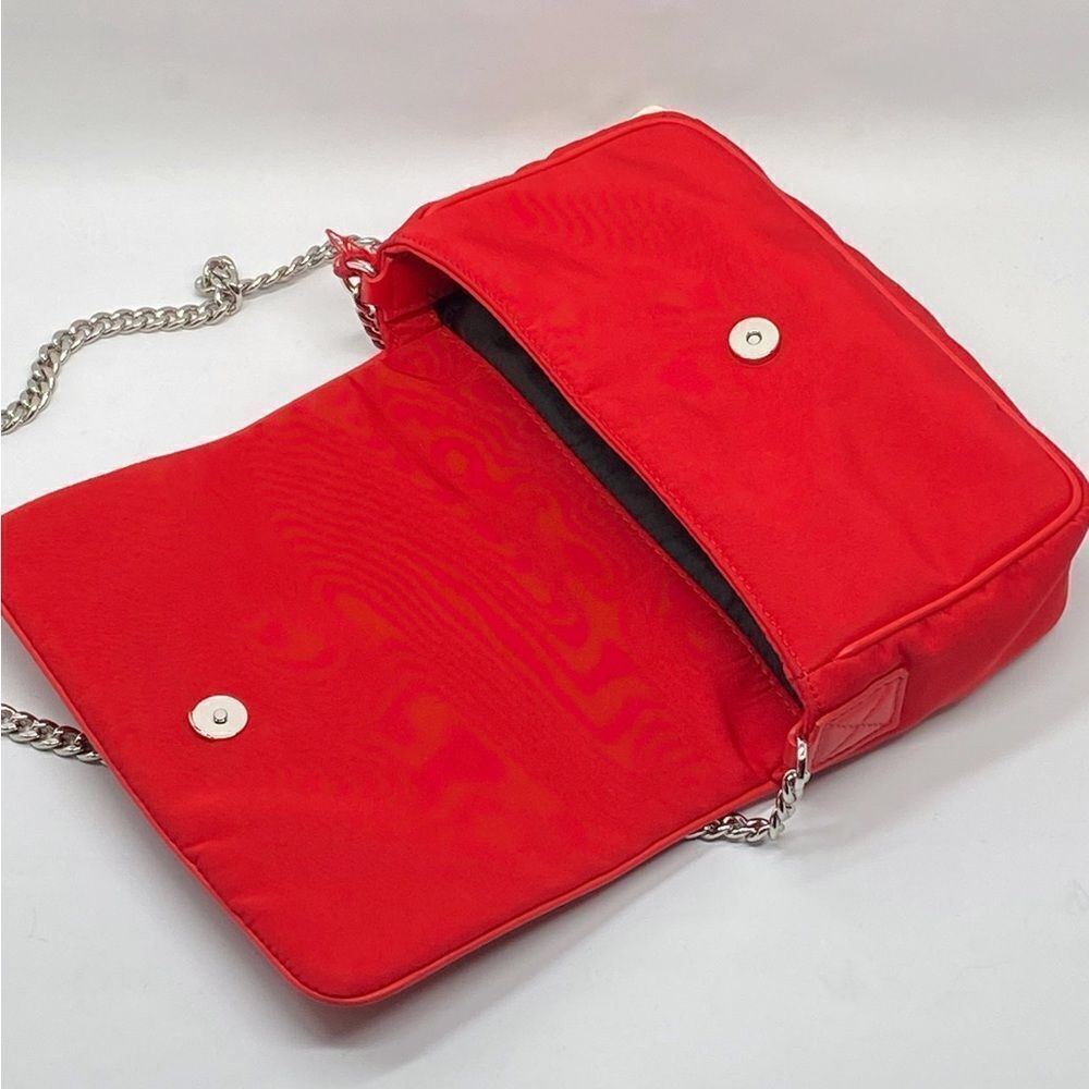Alexander McQueen Small Skull Crossbody Bag - Picture 13 of 16